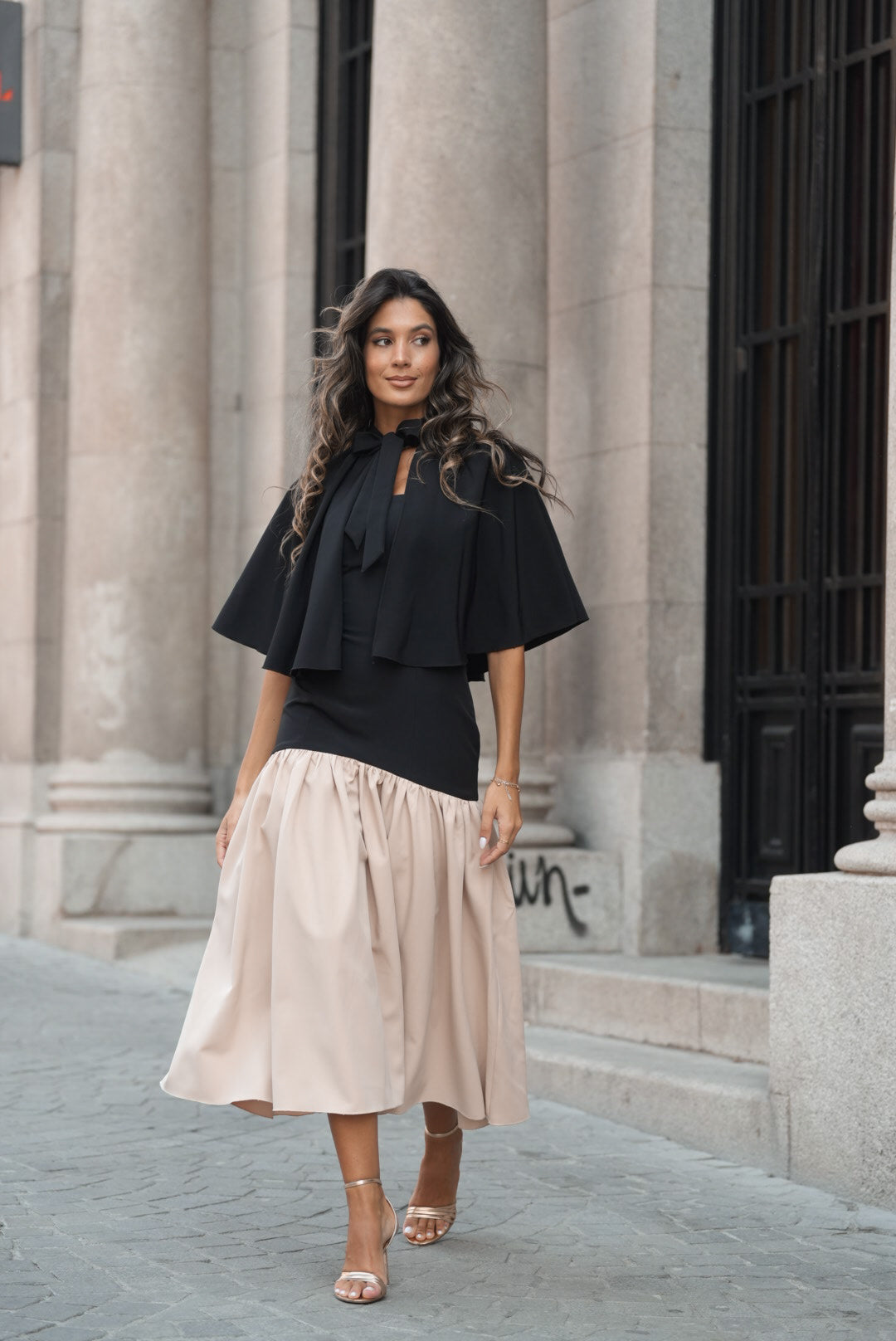 CAPA SIENA CREPE NEGRO