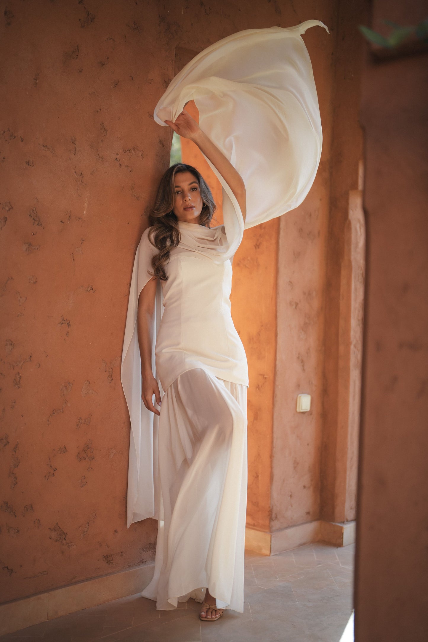 VESTIDO ISABELLA BEIGE