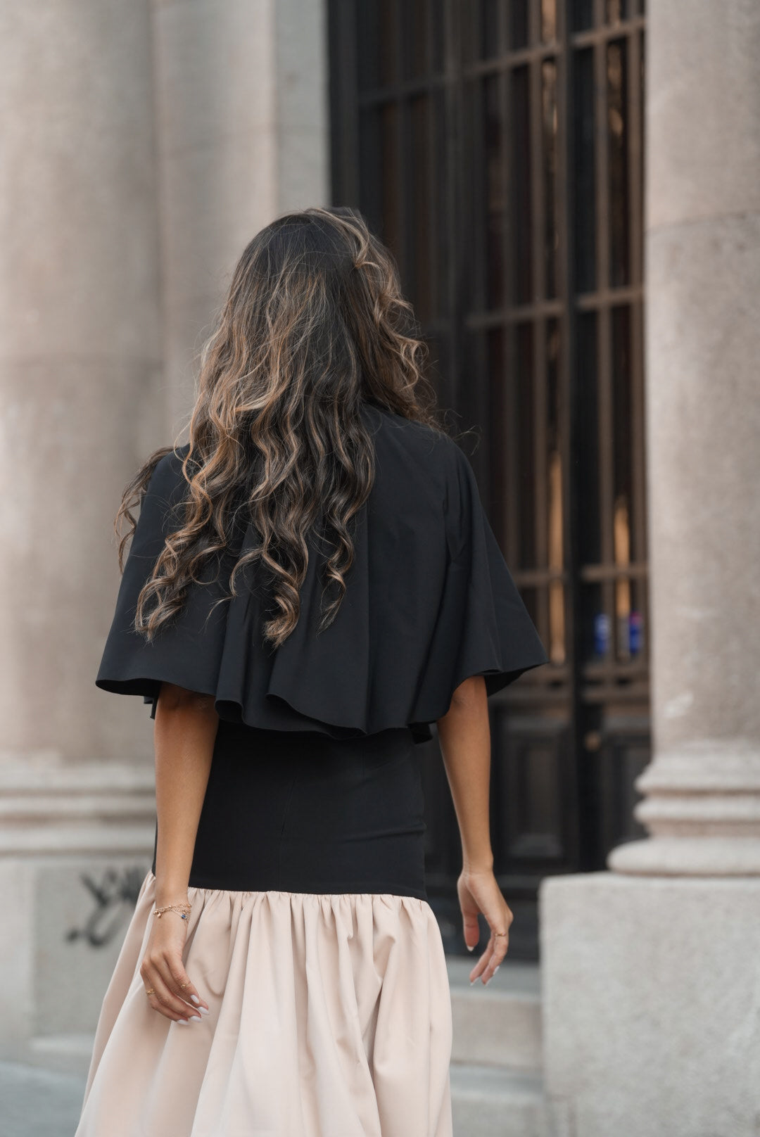 CAPA SIENA CREPE NEGRO