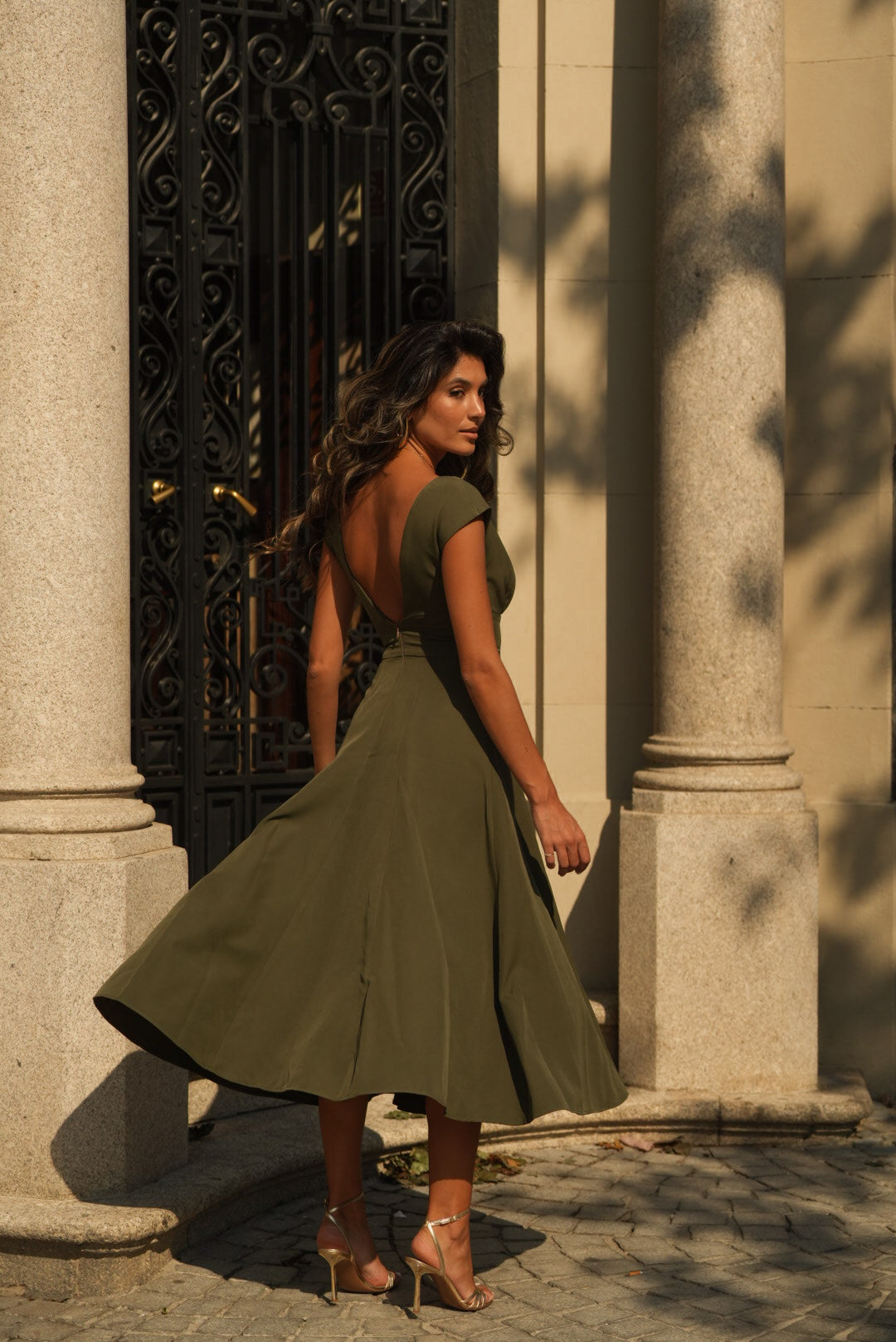 VESTIDO GENOVEVA VERDE KAKI
