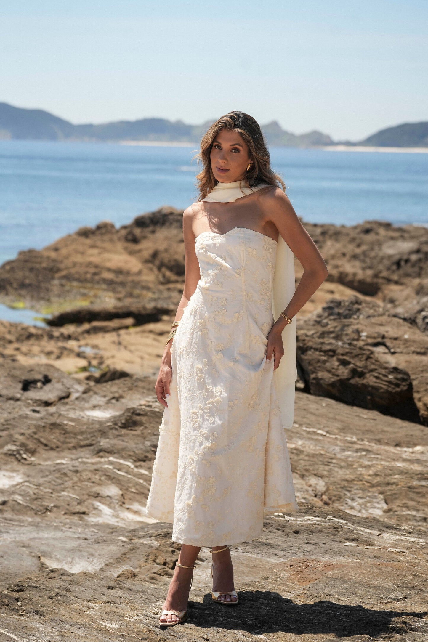 VESTIDO VEGA BEIGE