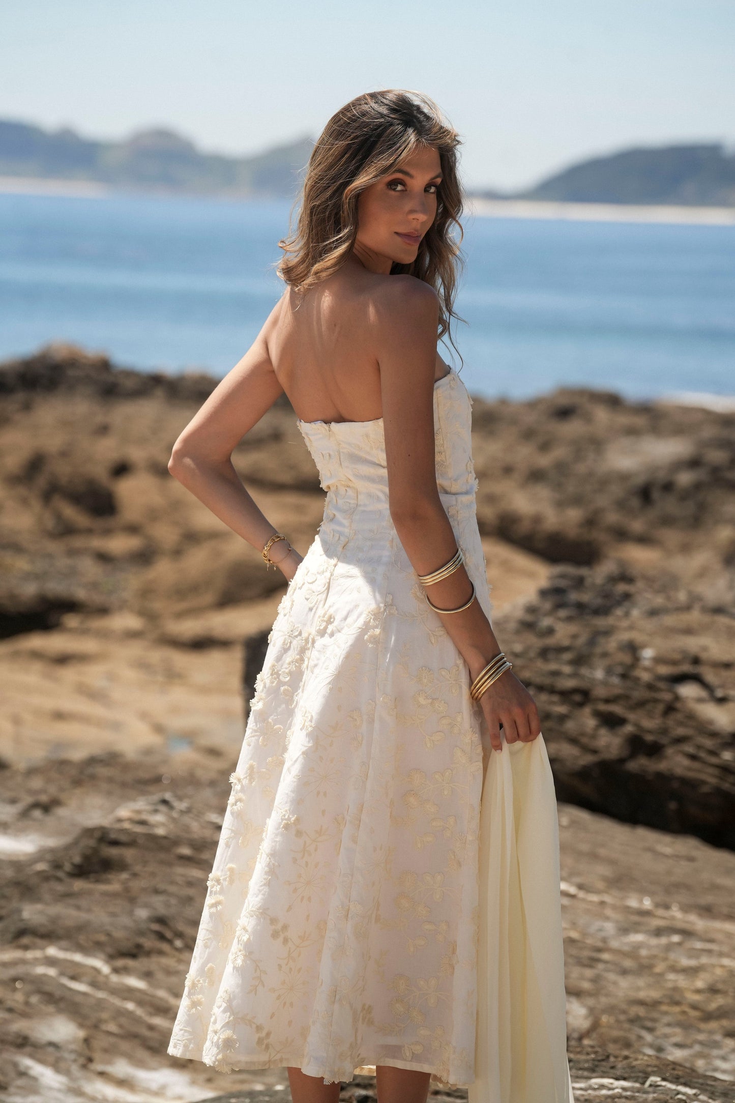 VESTIDO VEGA BEIGE