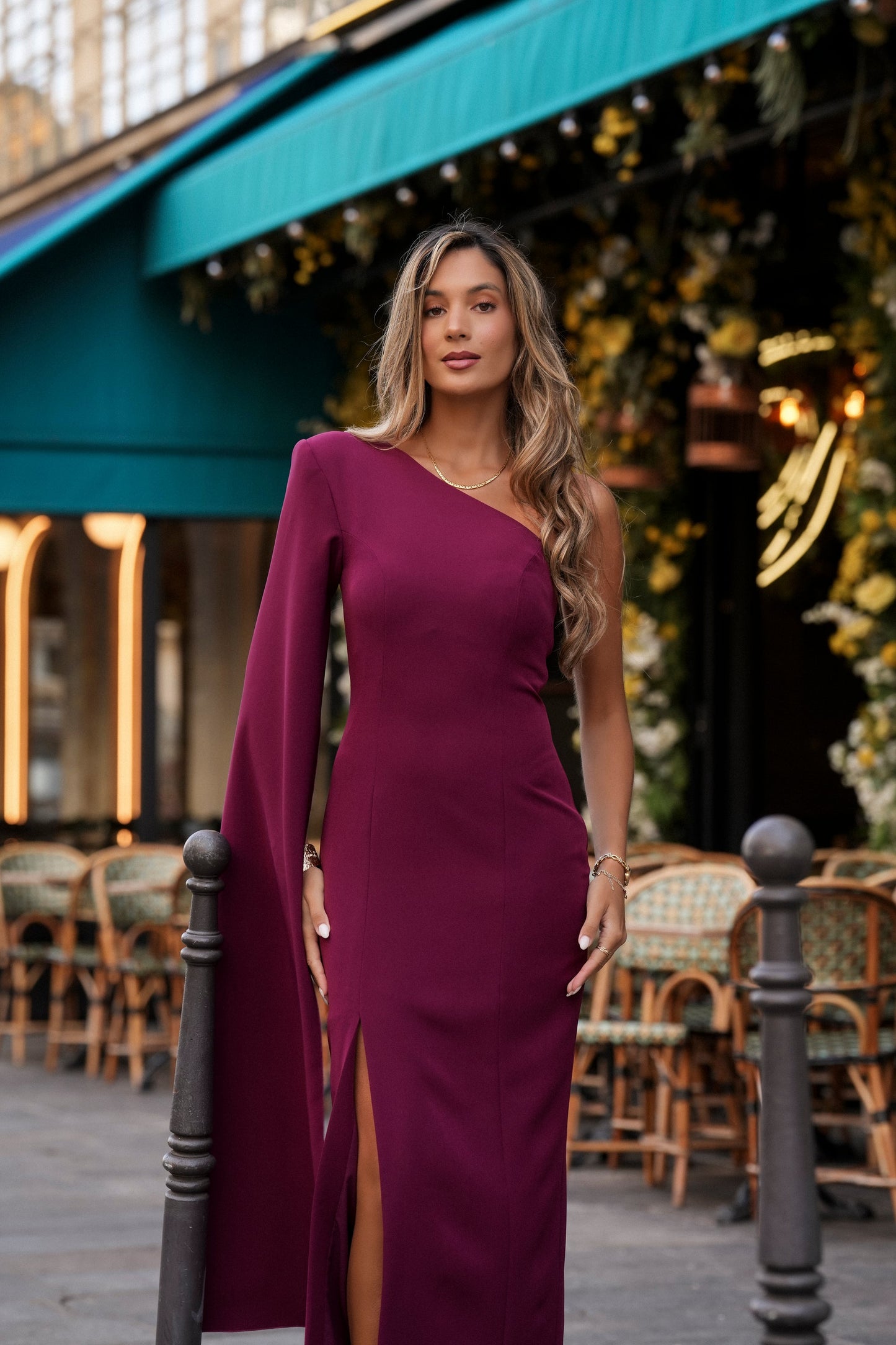 VESTIDO ROBERTA GRANATE