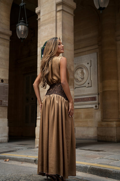 VESTIDO LOUVRE DORADO